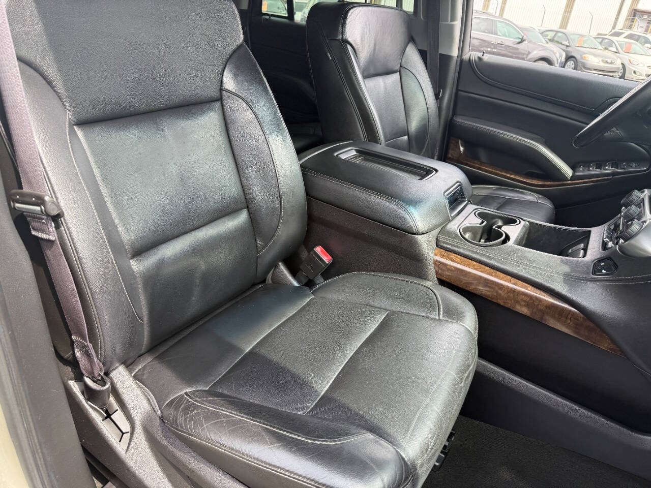 Used 2016 Chevrolet Tahoe LT AWD/4WD image 35
