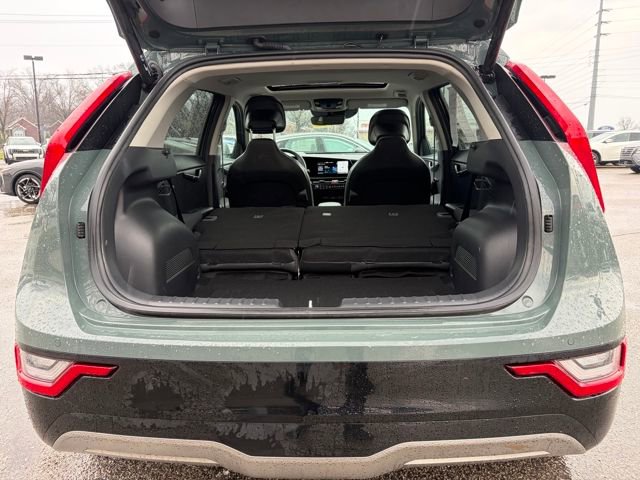 Certified 2023 Kia Niro Wave w/ Wave Preserve Package image 27