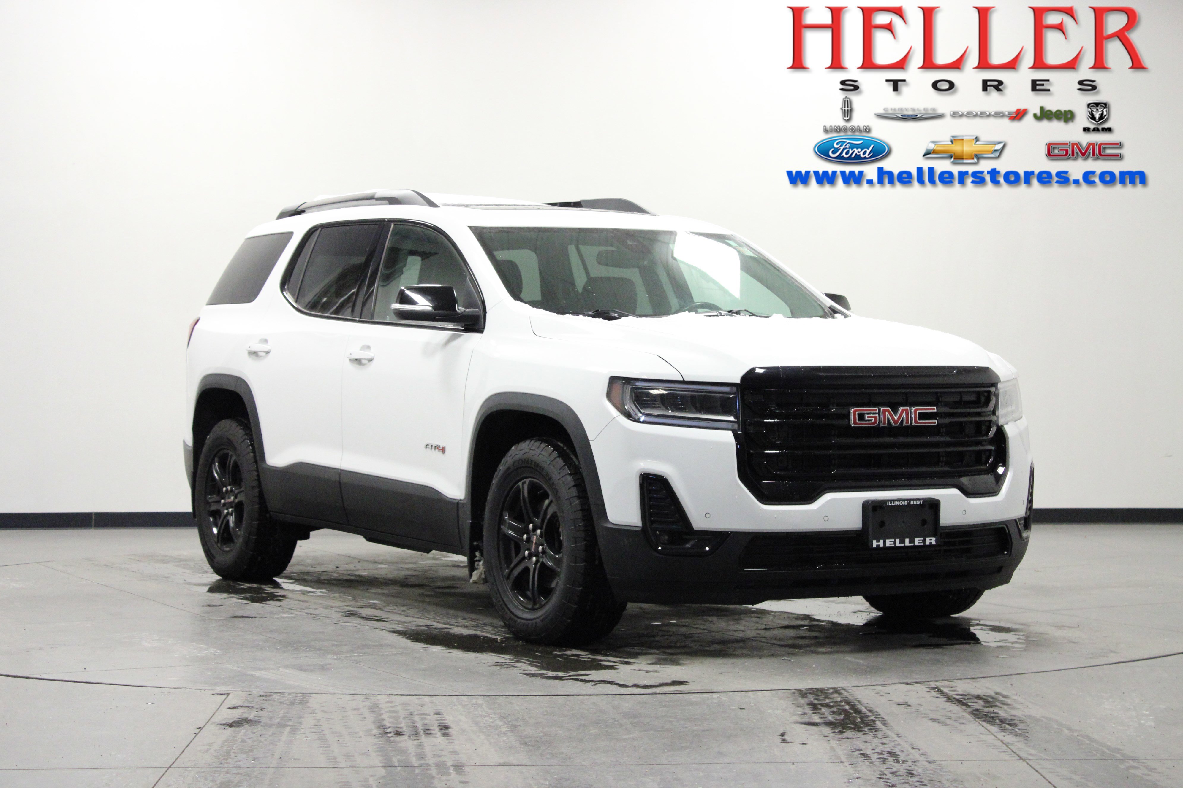 Used 2023 GMC Acadia AT4 w/ Preferred Package image 1