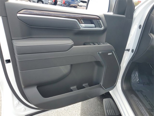 New 2026 GMC Sierra 1500 Elevation w/ Elevation Premium Package image 9