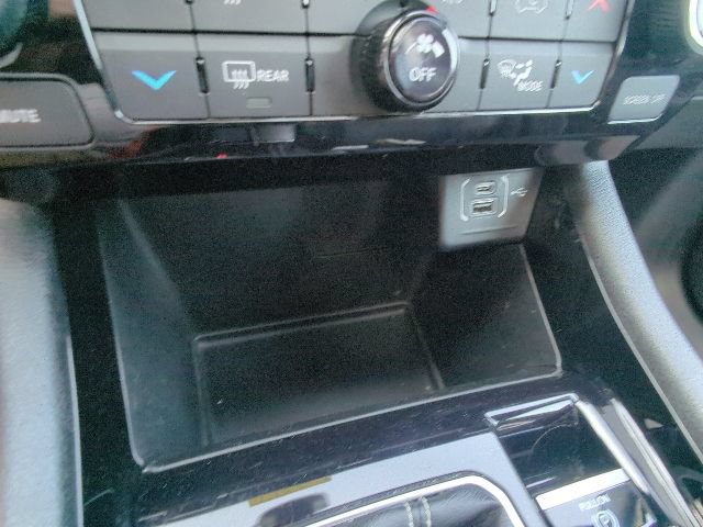 Certified 2022 Jeep Compass High Altitude AWD/4WD image 19