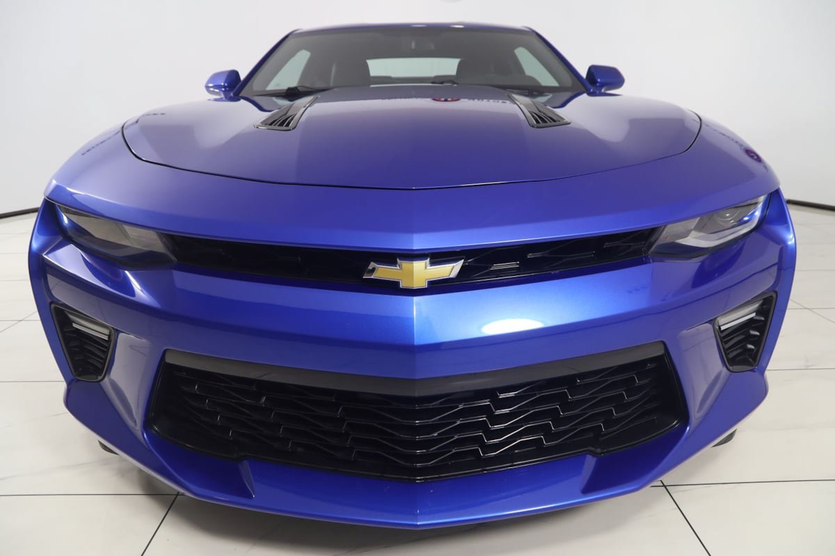 Used 2018 Chevrolet Camaro SS RWD image 52