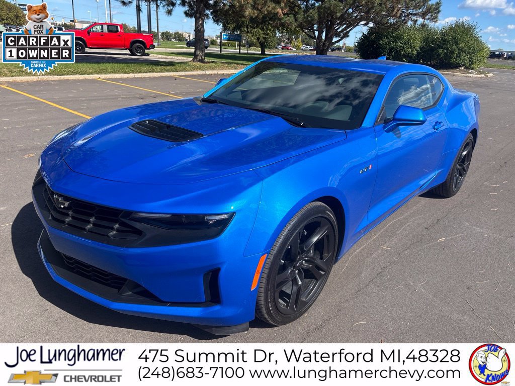 Used 2024 Chevrolet Camaro LT RWD image 8