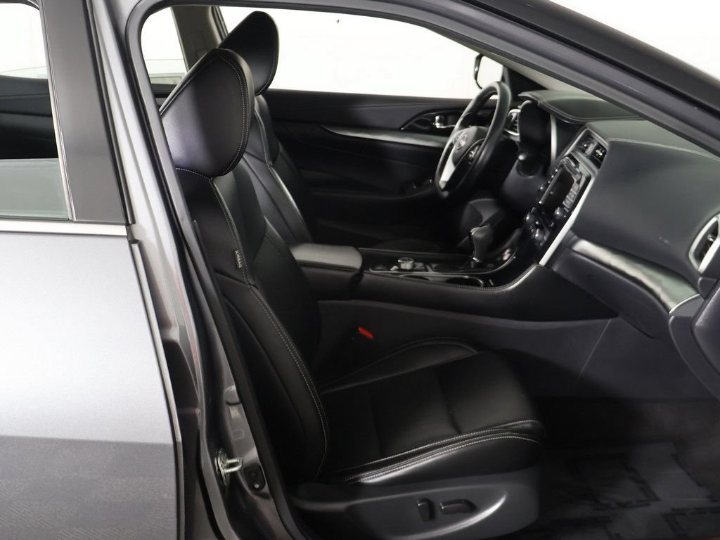 Used 2023 Nissan Maxima SV w/ Floor Mat Group FWD image 25
