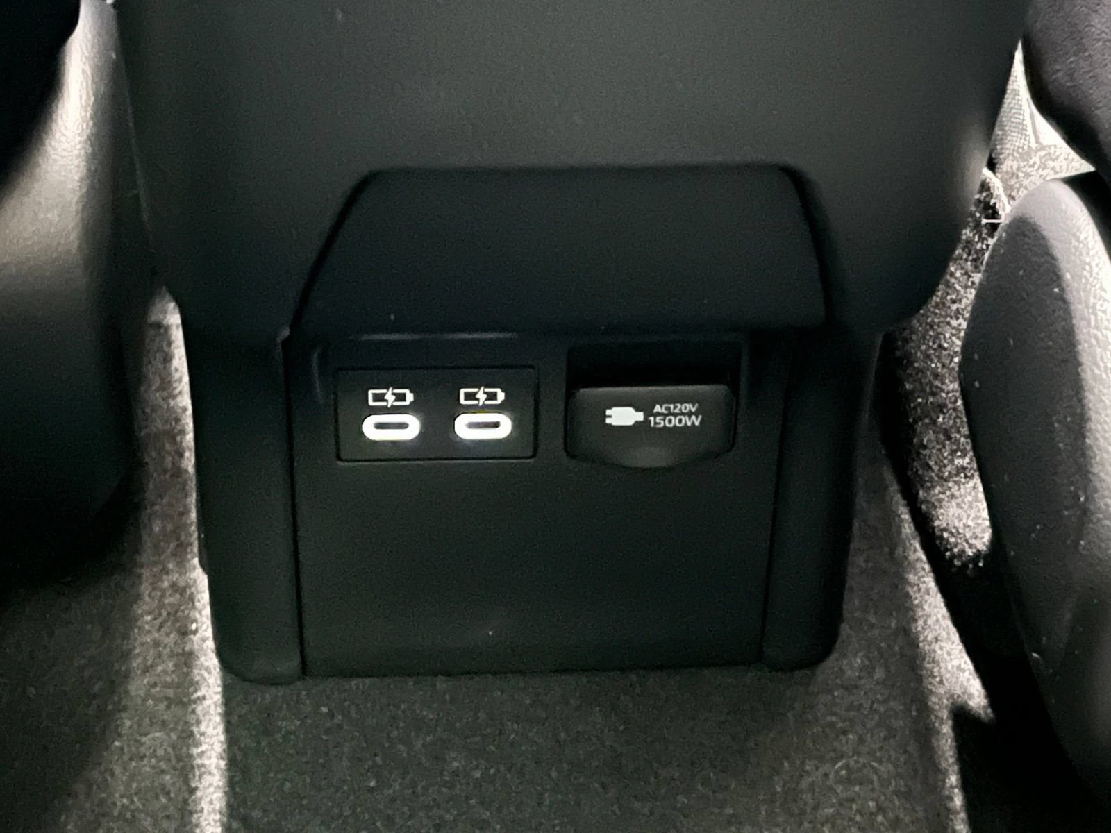 New 2026 Toyota Prius Plug-In Hybrid FWD image 35