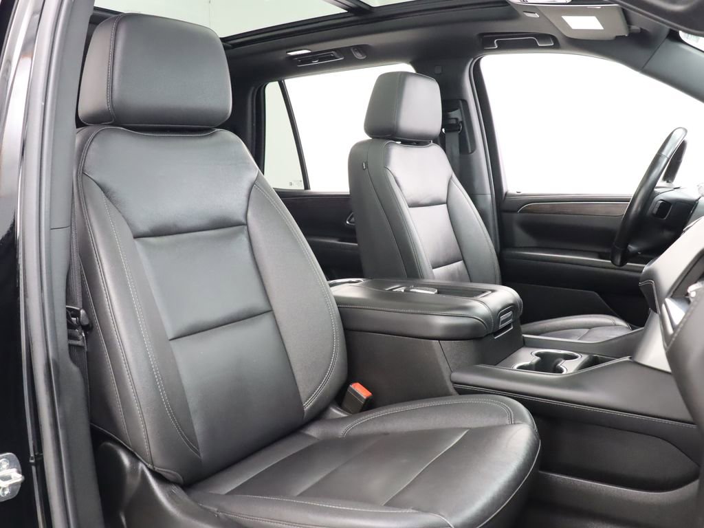Used 2022 Chevrolet Tahoe LT w/ LT Signature Package RWD image 30