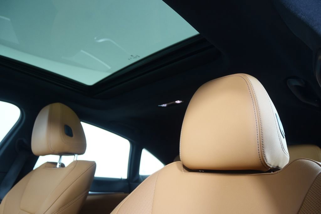 Certified 2023 BMW i4 eDrive35 RWD image 11