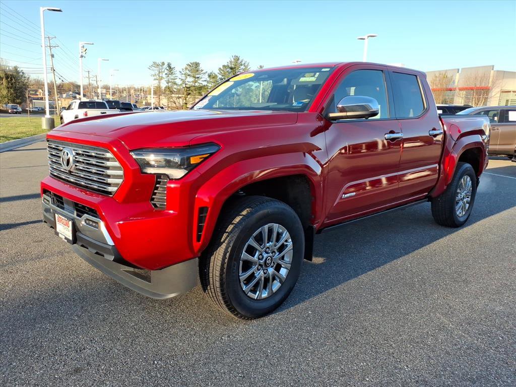 Used 2024 Toyota Tacoma Limited w/ Limited Package (LT) image 14