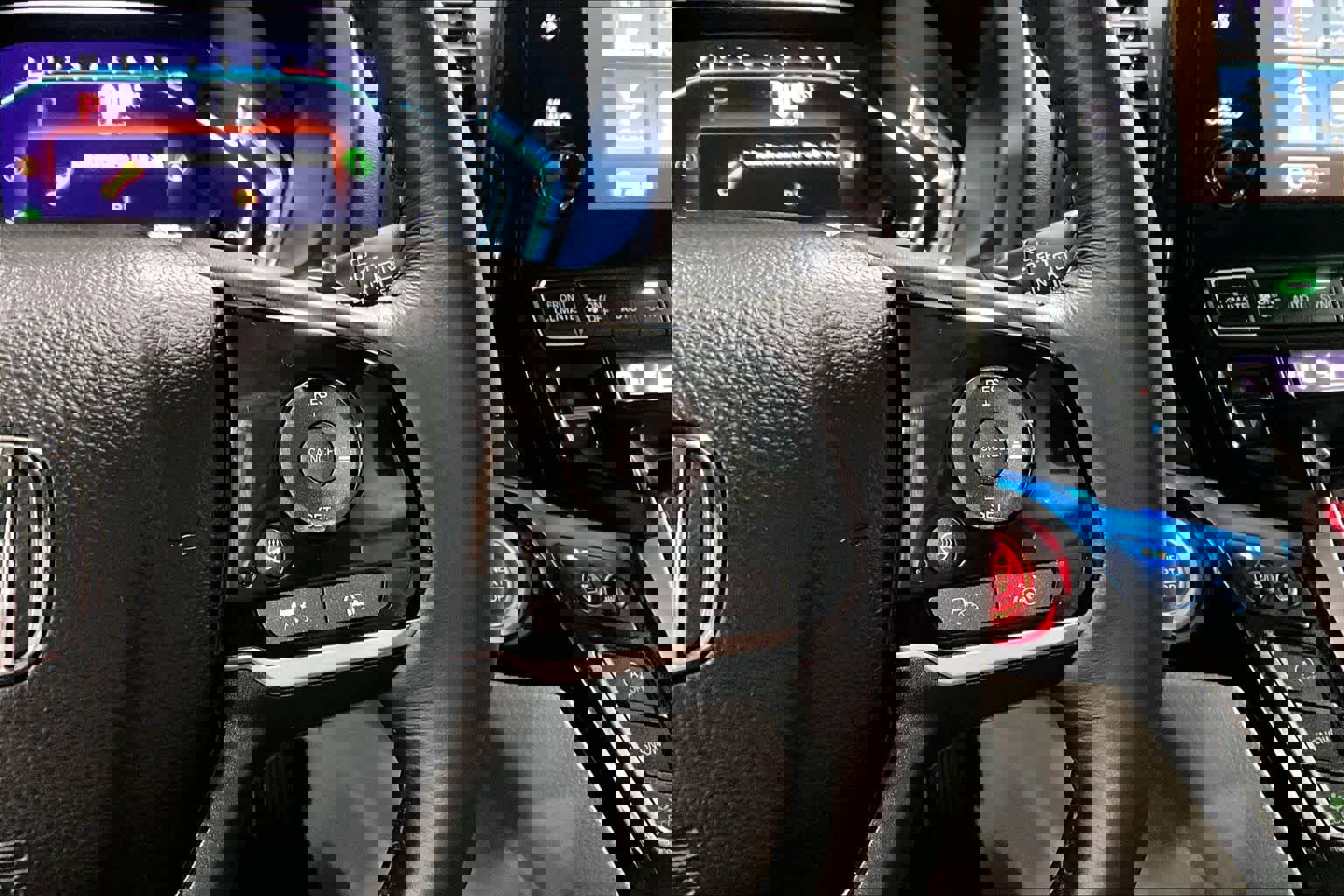 Used 2023 Honda Odyssey Elite image 24