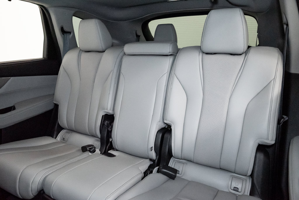 Certified 2024 Acura MDX w/ Technology Package AWD/4WD image 25