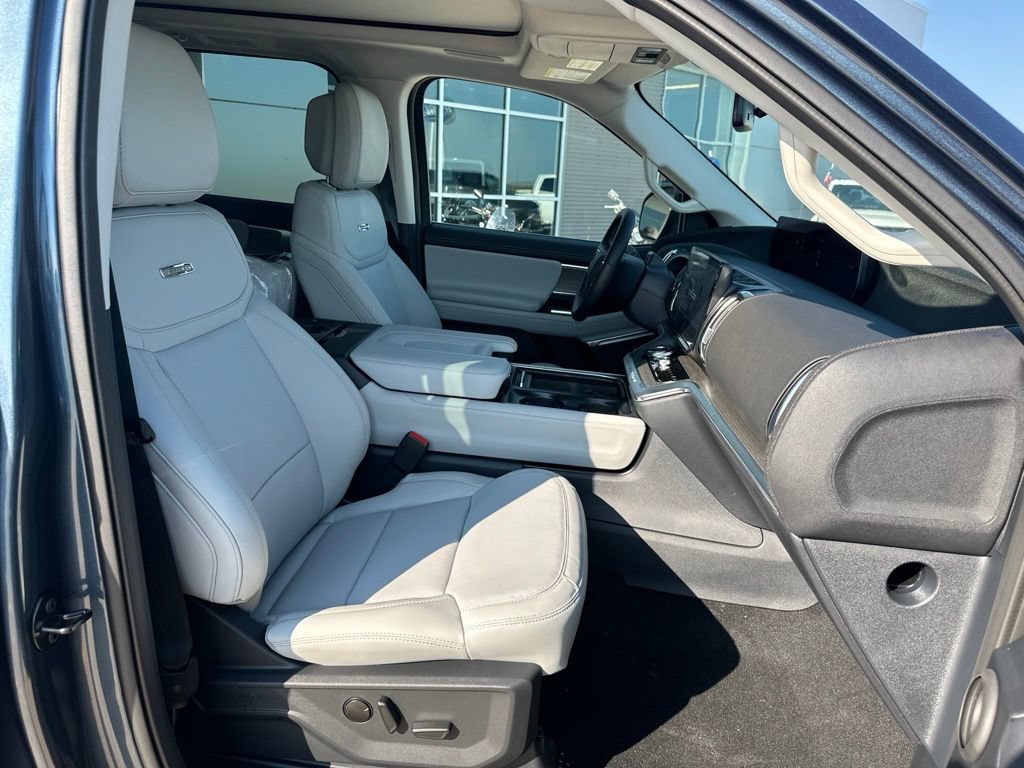 New 2027 Ford Expedition Max Platinum w/ Driver's Package AWD/4WD image 43