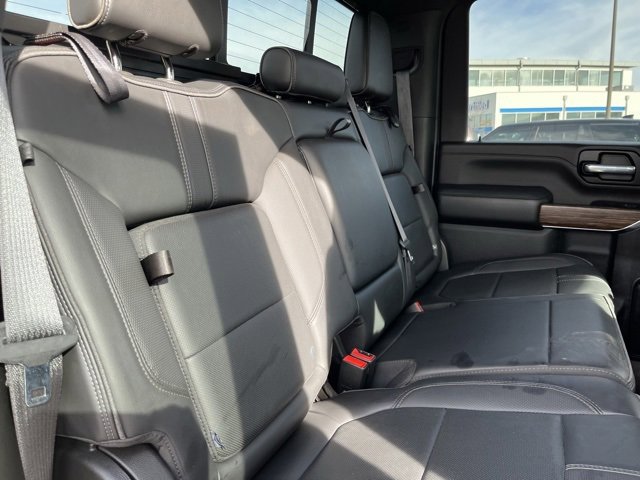 Used 2022 Chevrolet Silverado 3500 High Country w/ Technology Package image 19