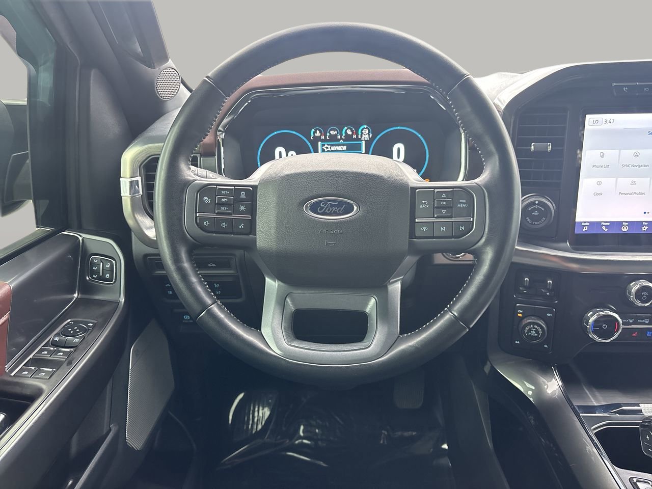 Used 2023 Ford F150 Lariat w/ Equipment Group 502A High image 14