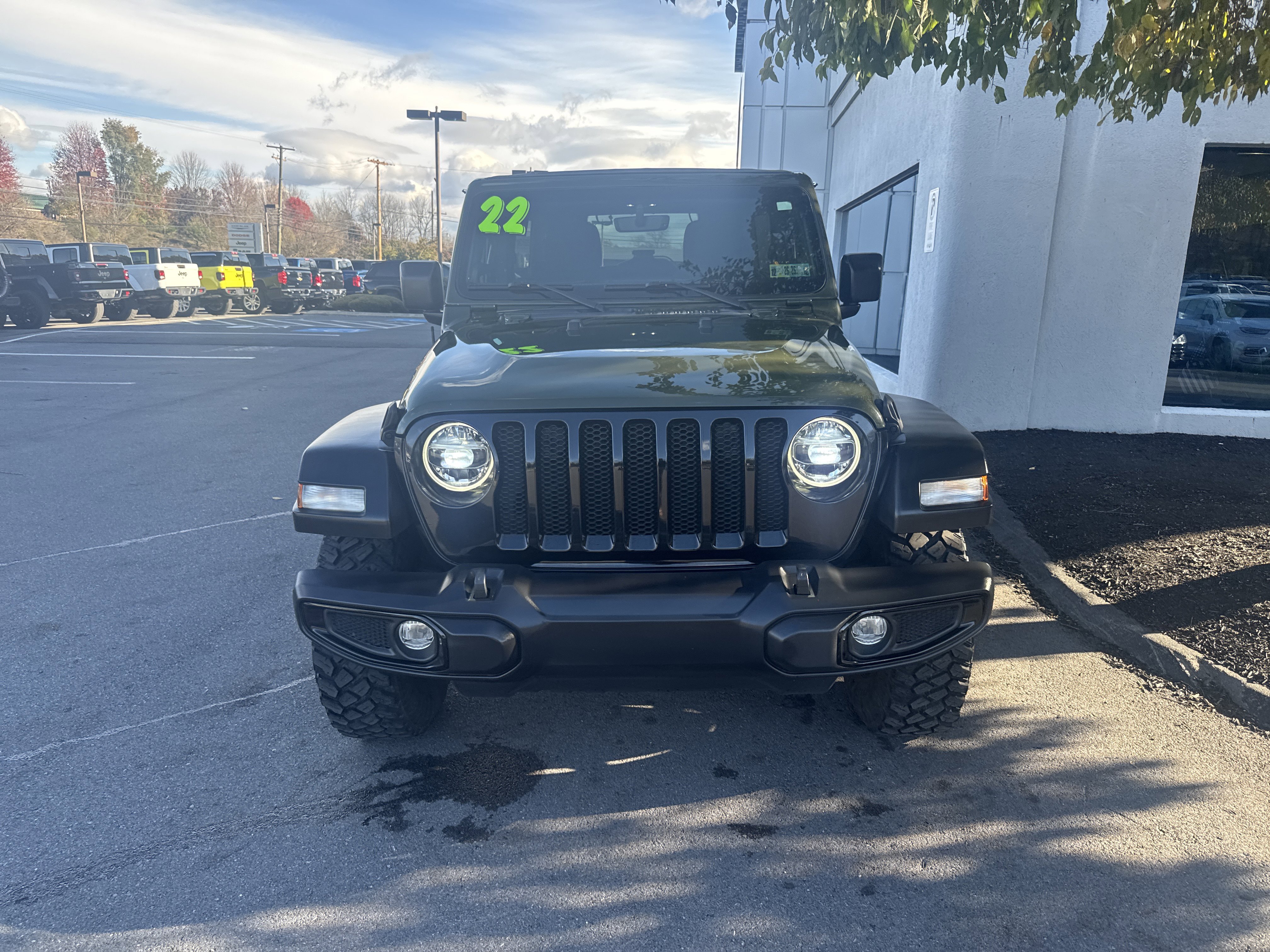 Used 2022 Jeep Wrangler Unlimited Sport image 9