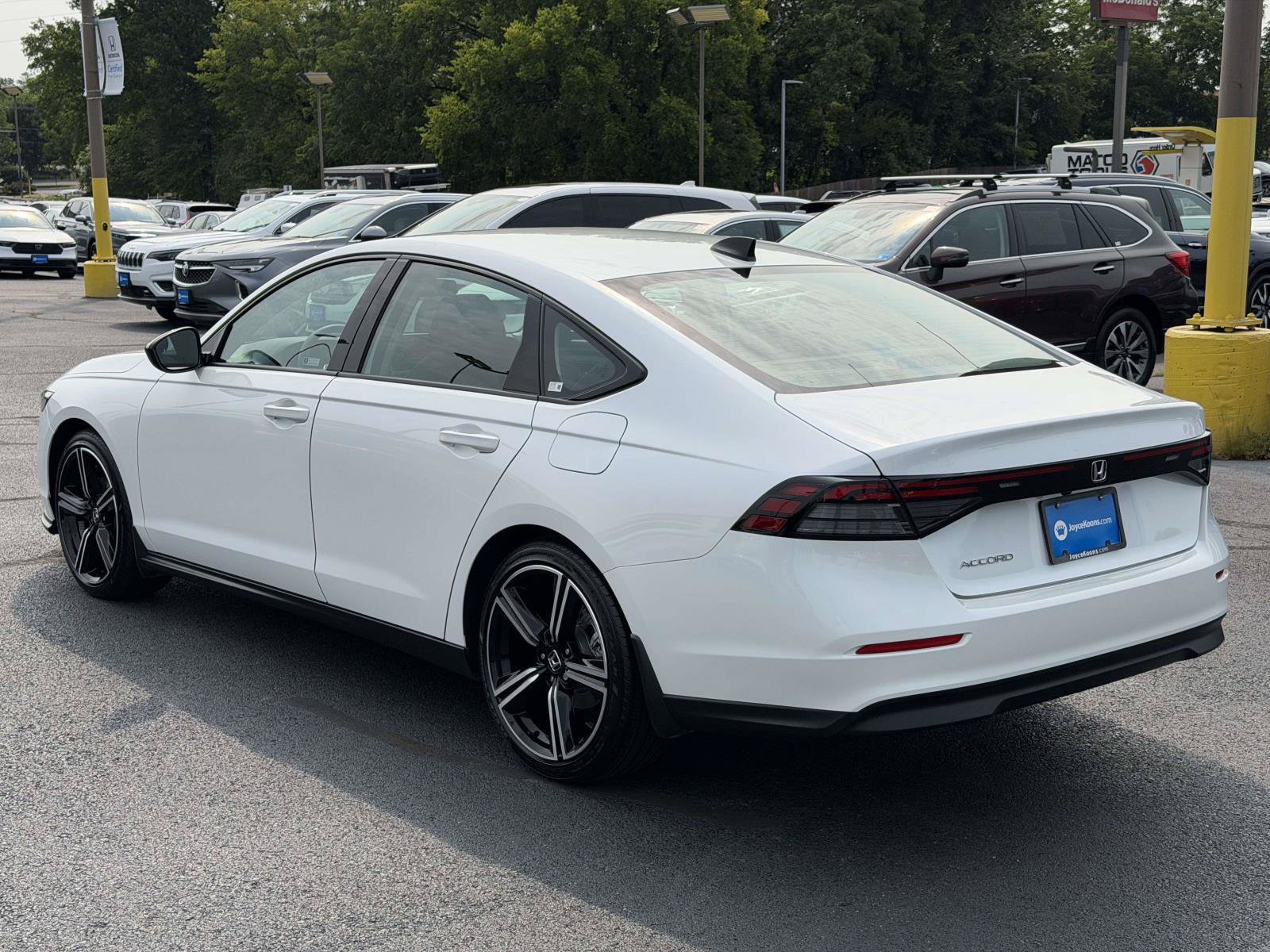 Certified 2026 Honda Accord SE image 3