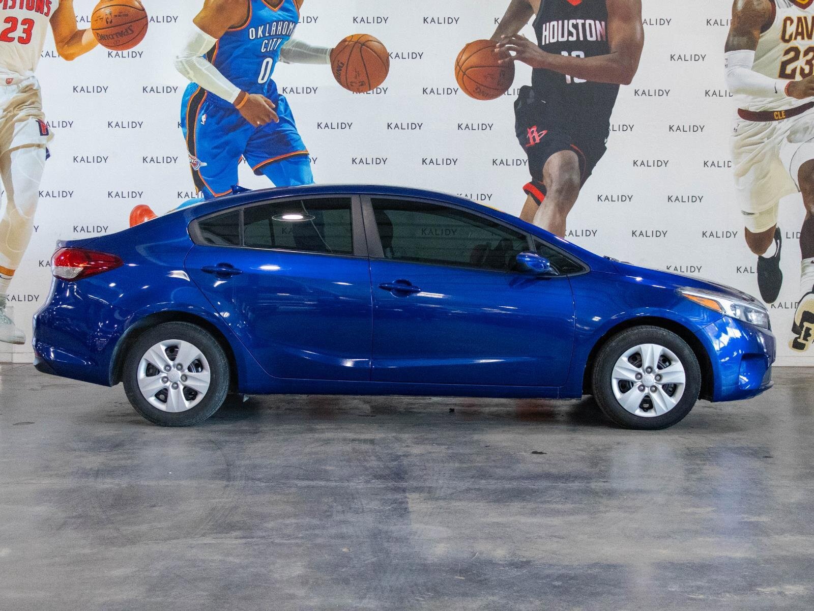 Used 2018 Kia Forte LX image 16