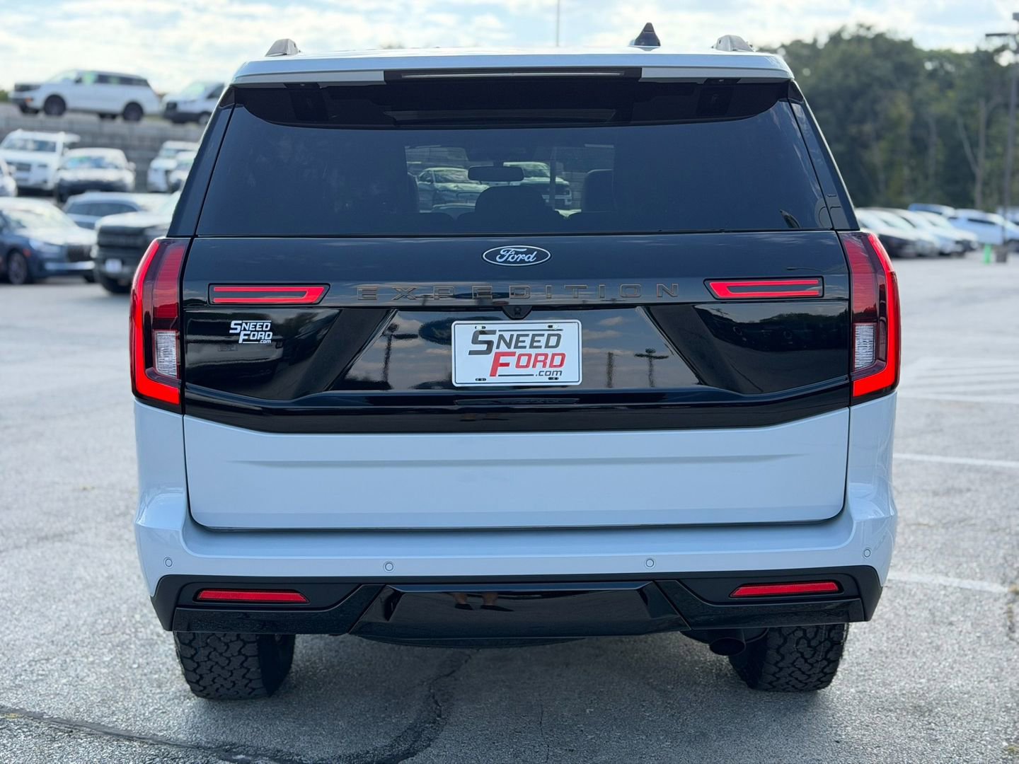 New 2025 Ford Expedition Tremor image 6
