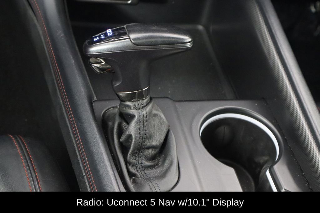 Used 2023 Dodge Durango GT image 13