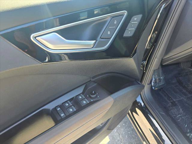 Used 2023 Audi Q4 e-tron Prestige AWD/4WD image 21