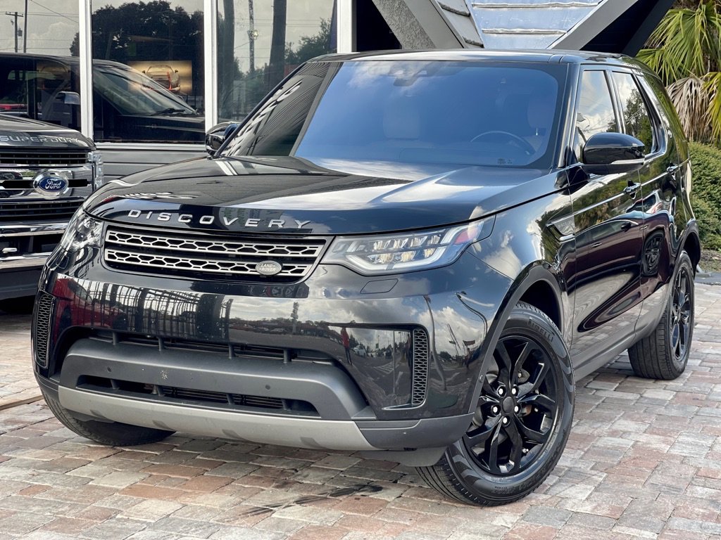 Used 2017 Land Rover Discovery SE image 26