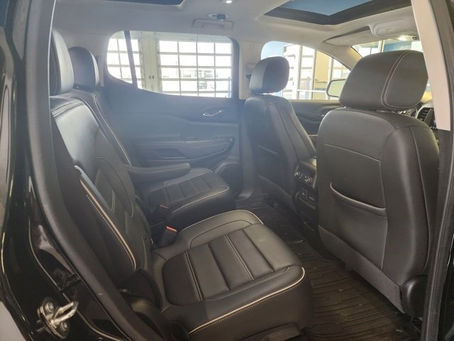 Certified 2023 GMC Acadia Denali w/ Denali Ultimate Package image 19