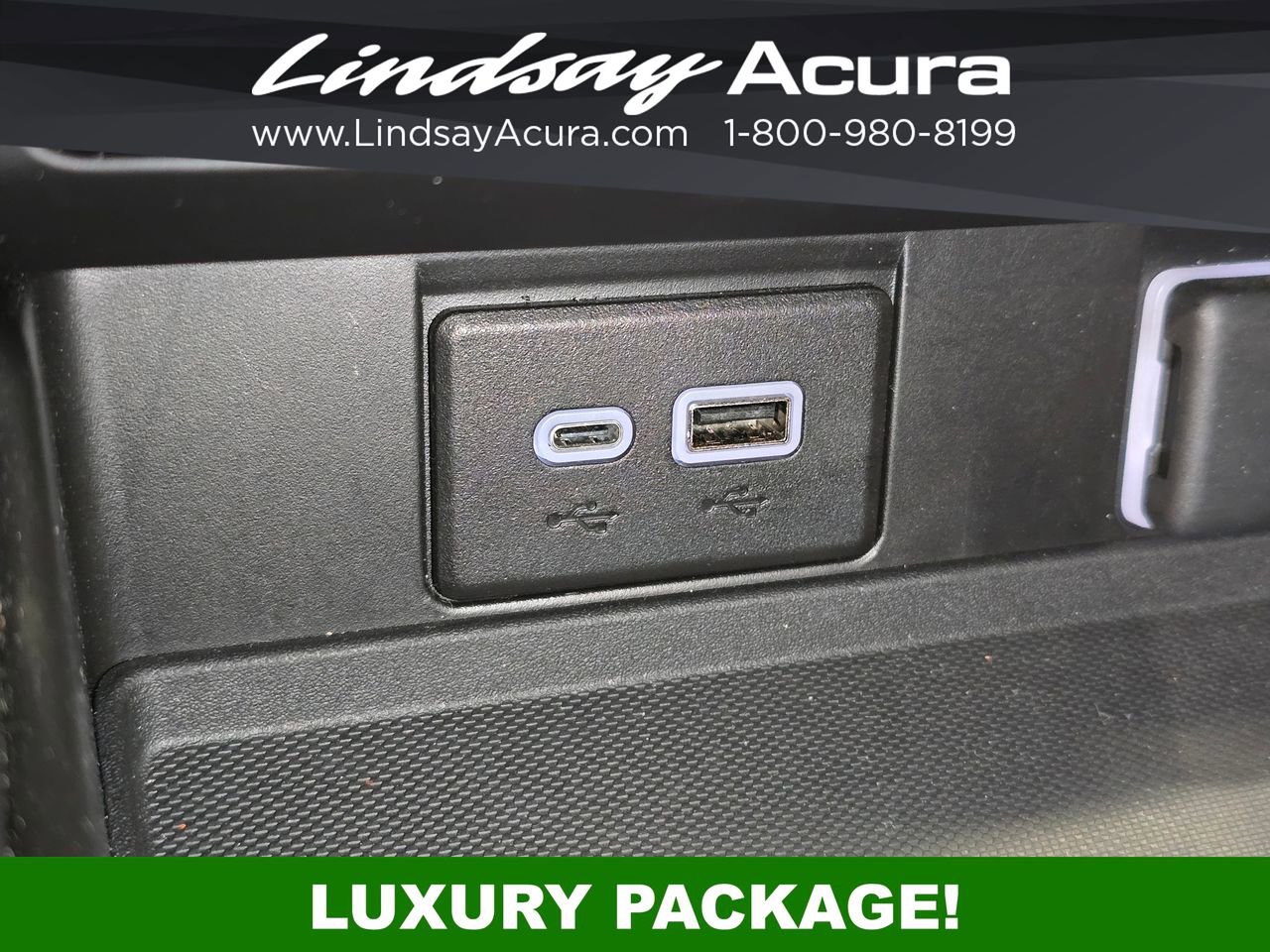 Used 2024 Chevrolet Tahoe RST w/ RST Performance Edition AWD/4WD image 21