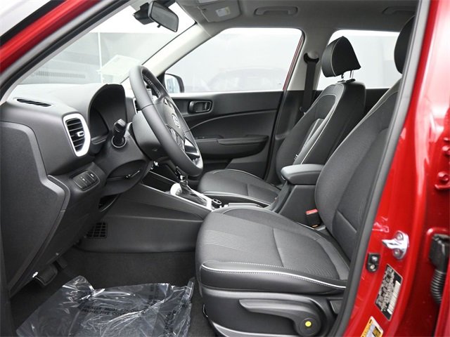 New 2025 Hyundai Venue Limited image 11