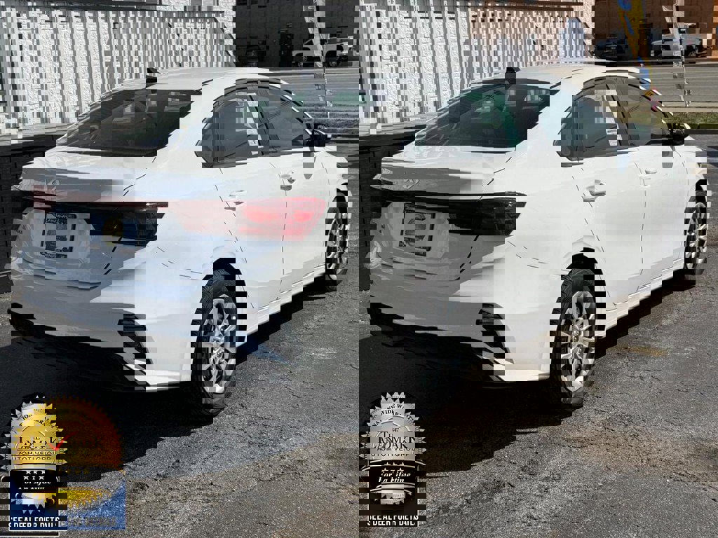 Used 2024 Kia Forte LX image 5