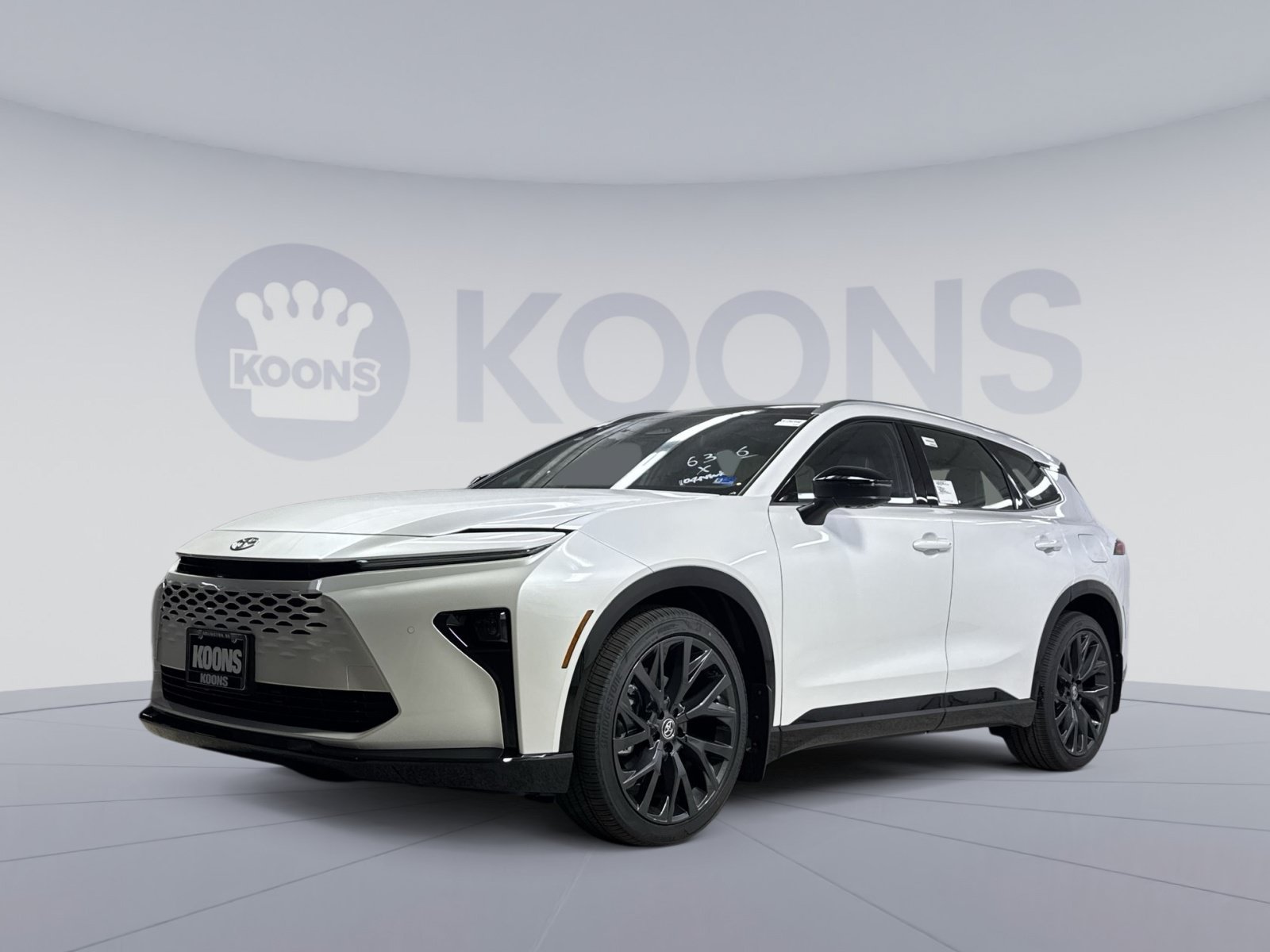 New 2026 Toyota Crown Signia AWD/4WD image 1