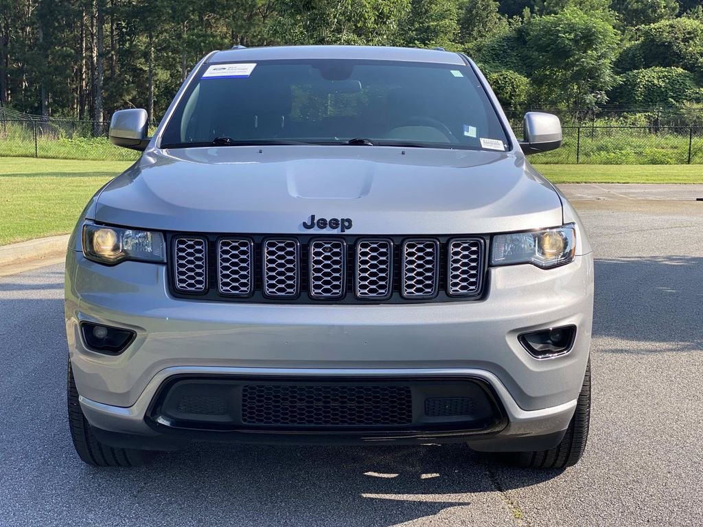 Used 2021 Jeep Grand Cherokee Laredo RWD image 10