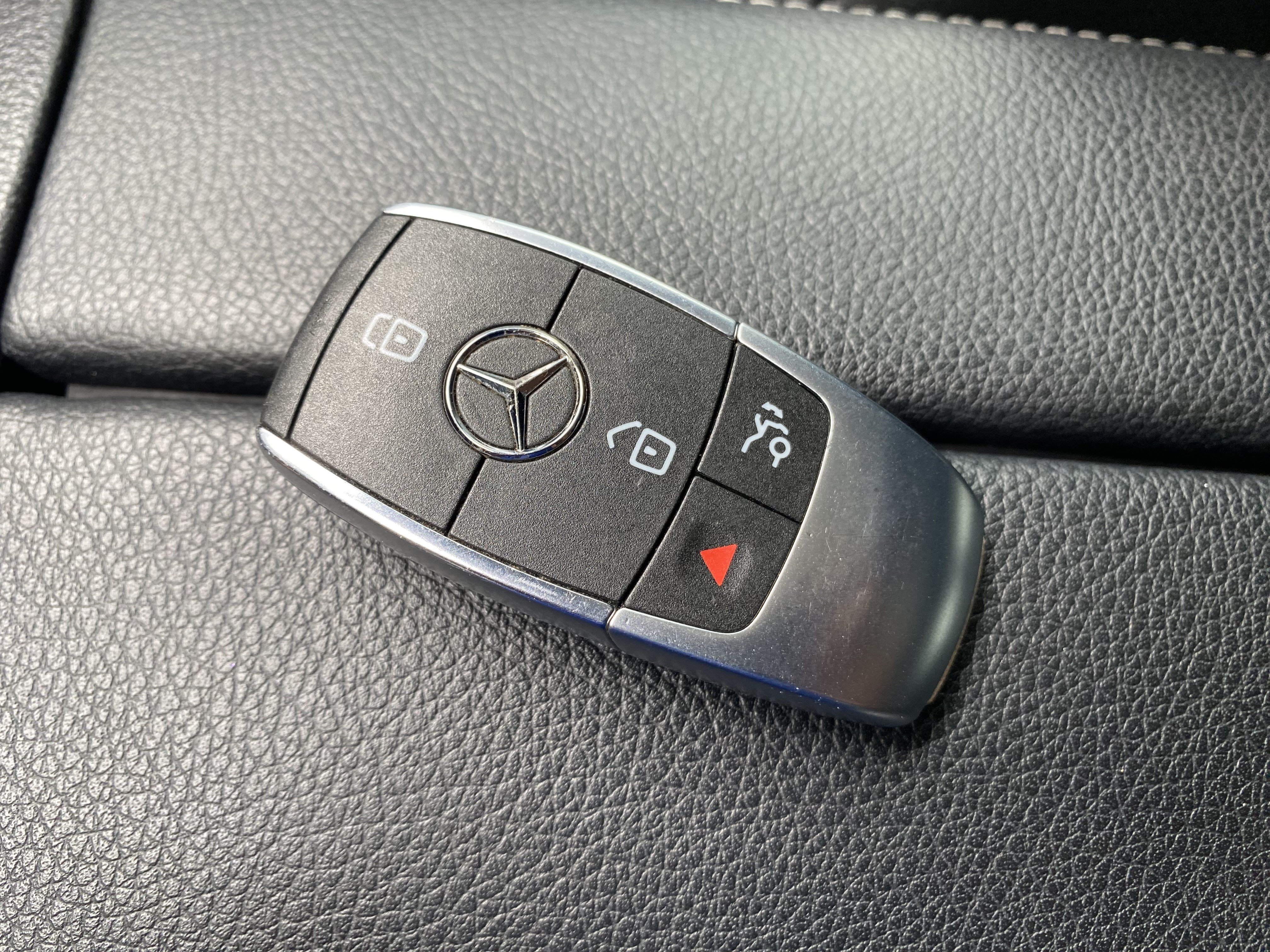 Used 2022 Mercedes-Benz GLA 250 4MATIC image 38