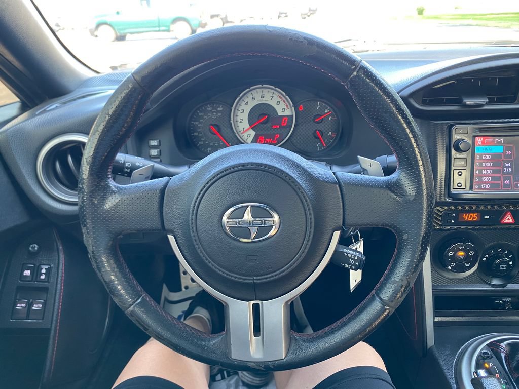 Used 2014 Scion FR-S RWD image 26