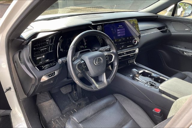 Certified 2024 Lexus RX 450h AWD w/ Luxury Package image 2
