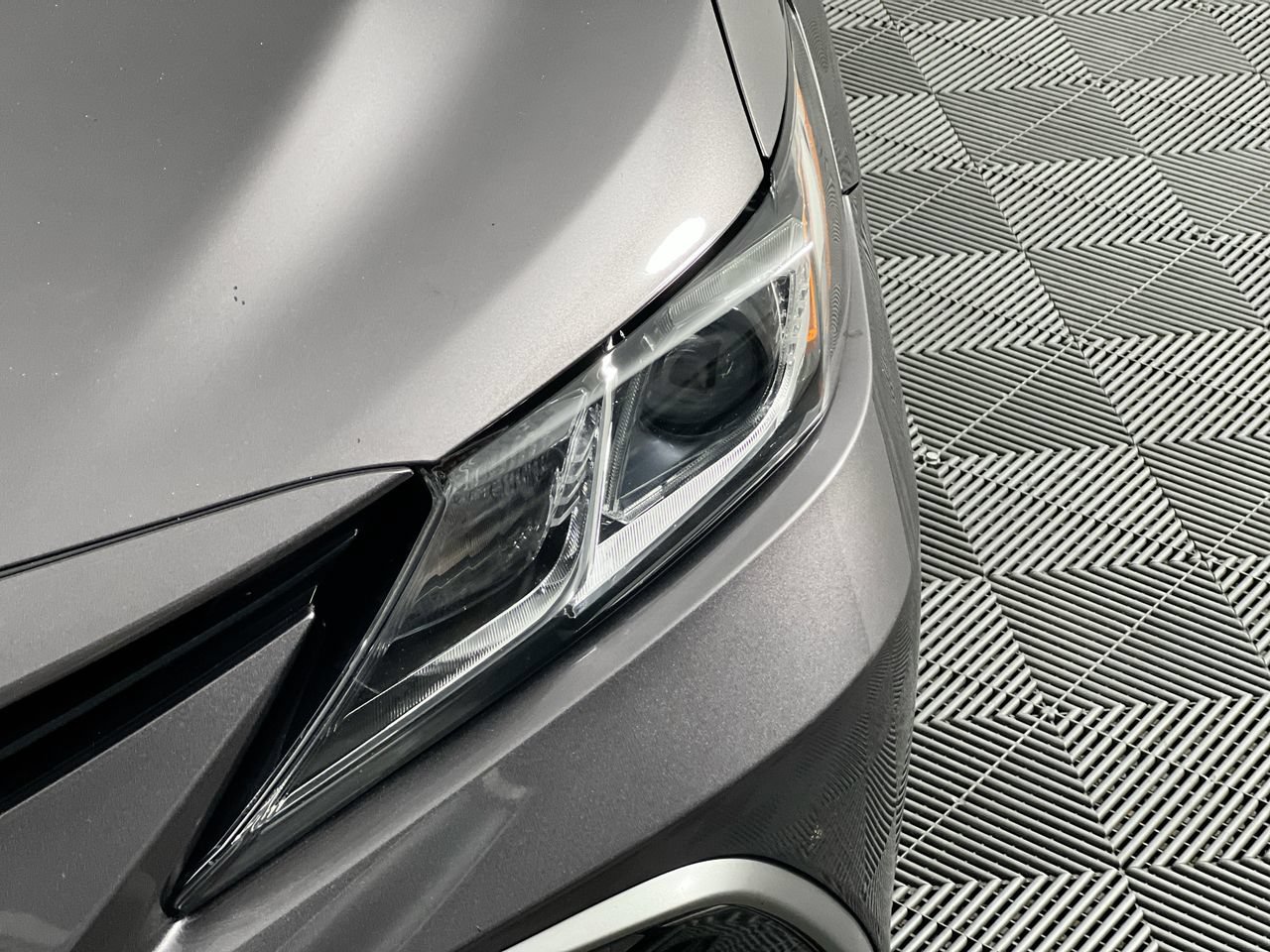 Used 2023 Toyota Camry LE FWD image 9