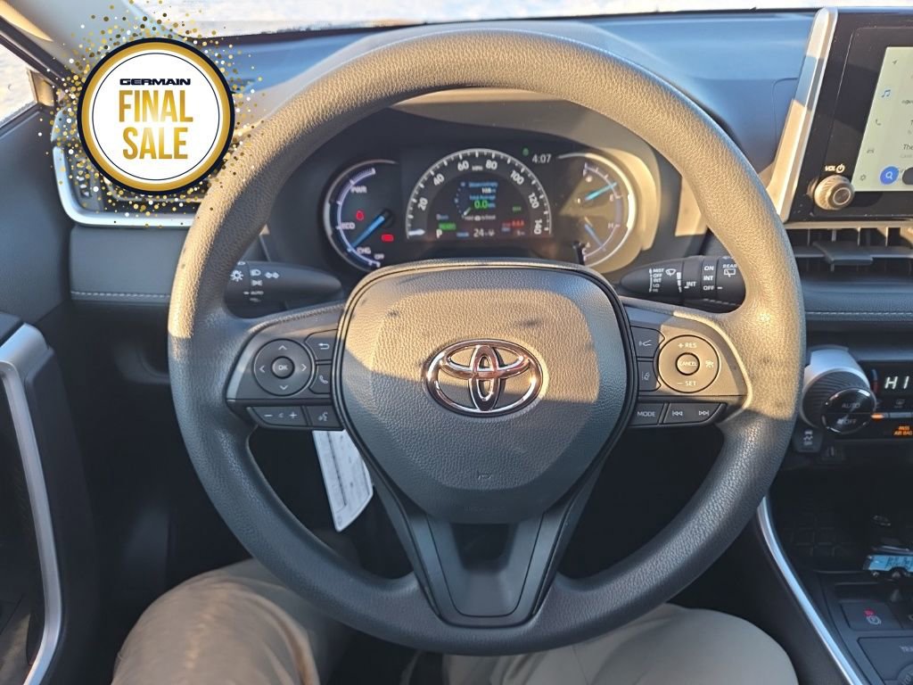 New 2025 Toyota RAV4 XLE image 38
