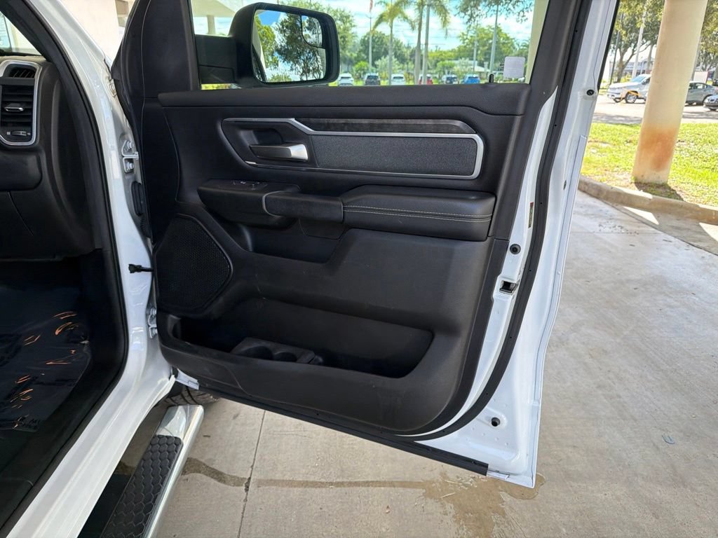 Used 2019 RAM 1500 Big Horn RWD image 31