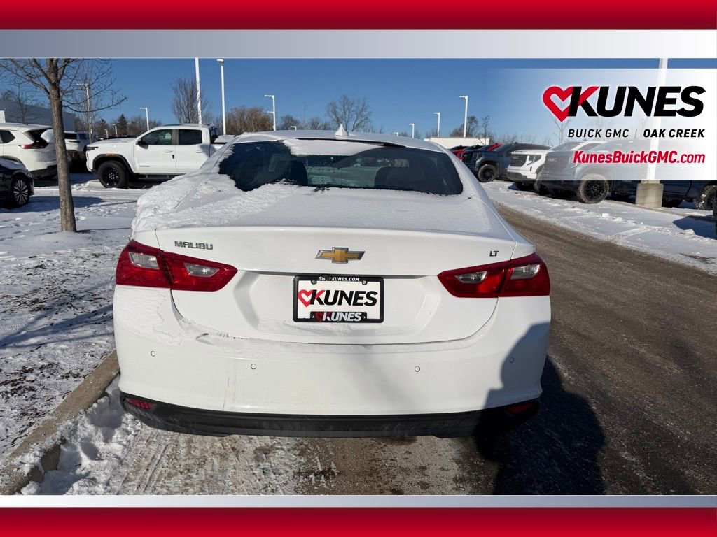 Used 2025 Chevrolet Malibu LT image 5