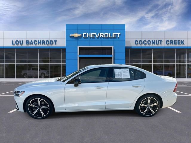 Used 2024 Volvo S60 B5 Ultimate image 5