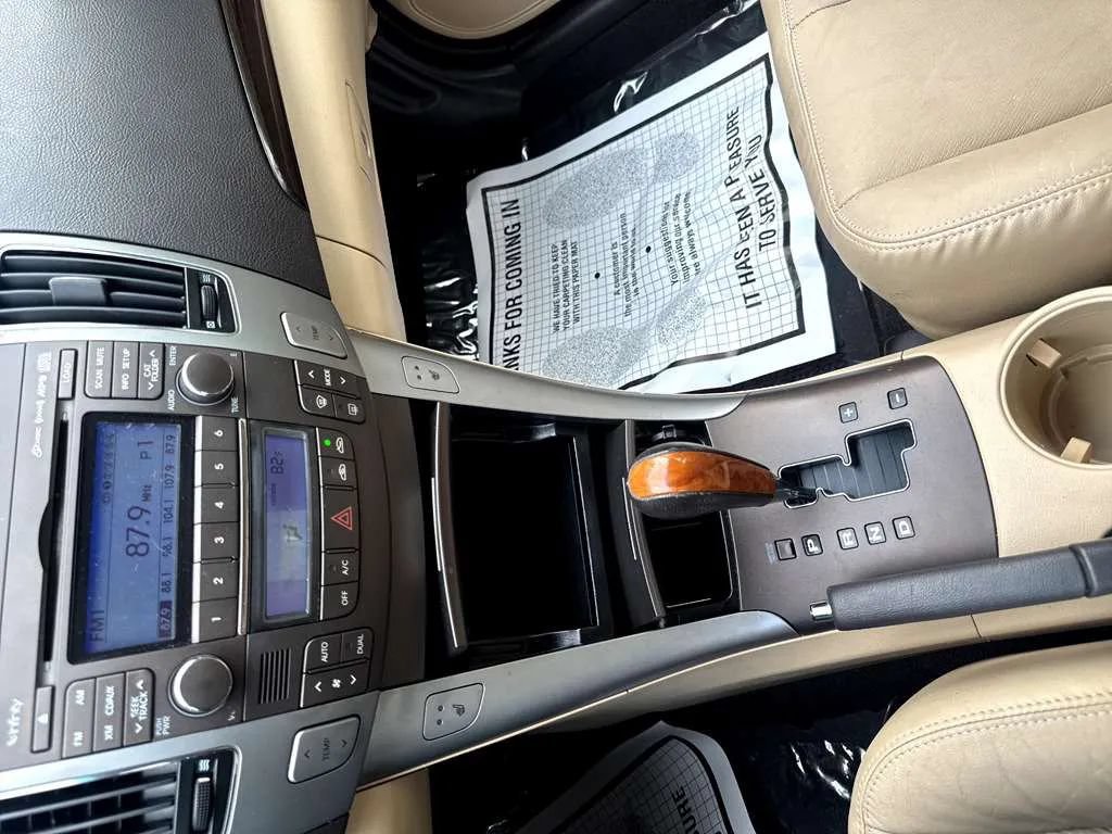 Used 2009 Hyundai Sonata Limited FWD image 16