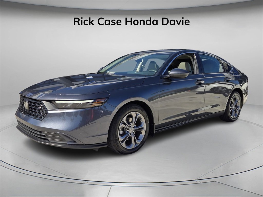 Used 2024 Honda Accord EX image 7