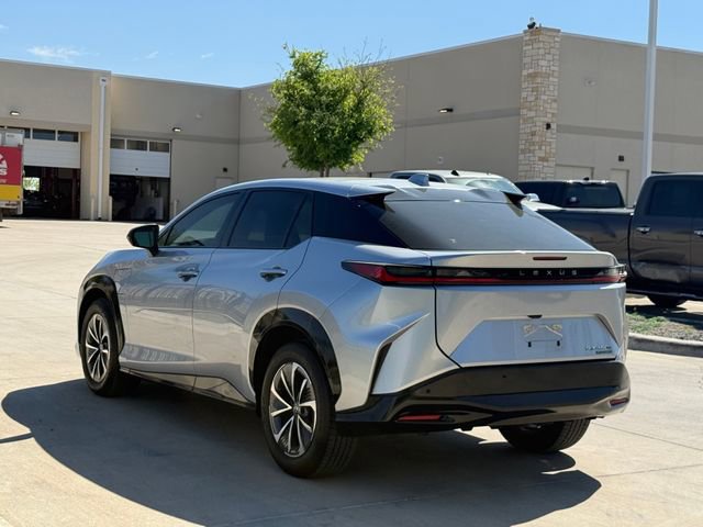 Used 2023 Lexus RZ 450e Premium w/ Accessory Package (2T) image 8