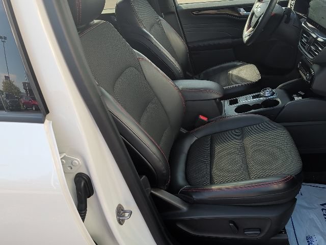 Certified 2023 Ford Escape ST-Line Select w/ Tech Pack #2 AWD/4WD image 27