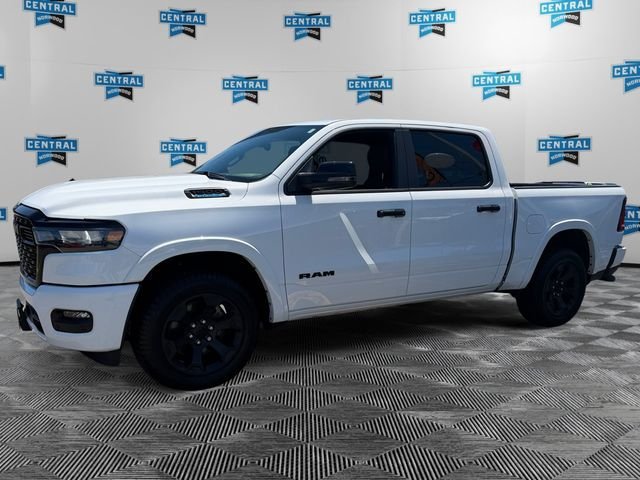 Used 2025 RAM 1500 Big Horn AWD/4WD image 3