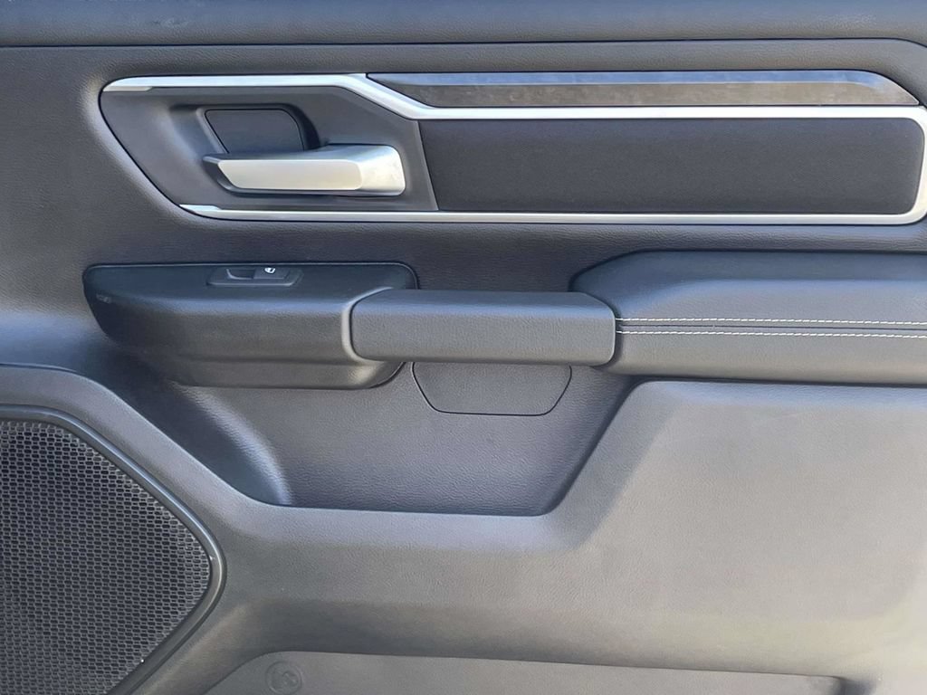 Used 2023 RAM 1500 Big Horn AWD/4WD image 19