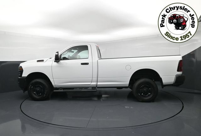 Used 2025 RAM 2500 Tradesman AWD/4WD image 3