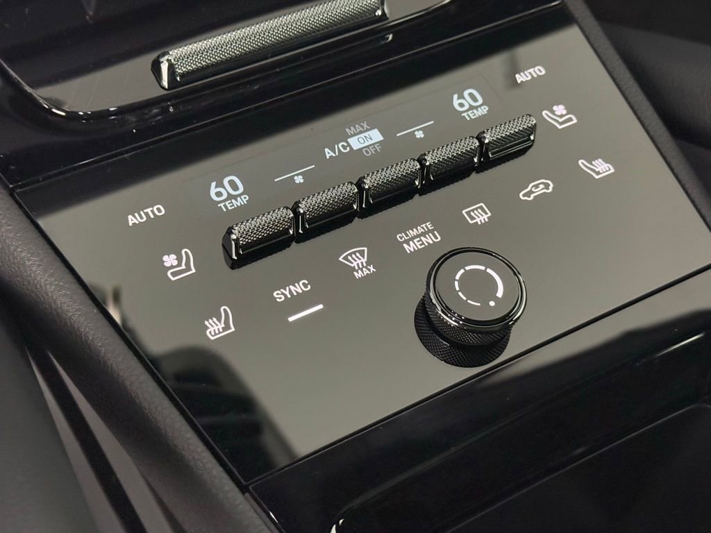 New 2026 Porsche Cayenne image 32