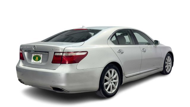 Used 2007 Lexus LS 460 RWD image 2