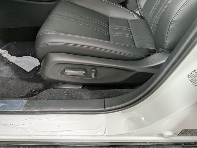 New 2027 Honda HR-V EX-L image 15