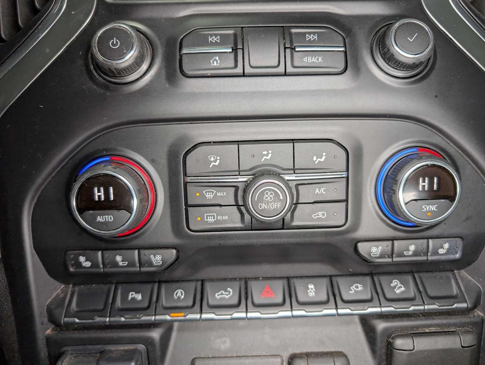 Certified 2021 Chevrolet Silverado 1500 LTZ w/ Z71 Off-Road Package image 24