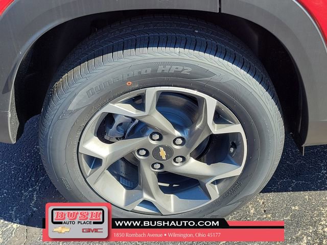 New 2026 Chevrolet Trax LT w/ Driver Confidence Package image 5